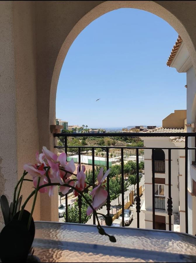 Md Cheap'N Chic Alicante ムチャメル エクステリア 写真